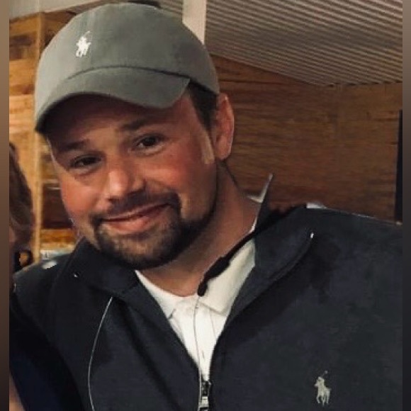 Meet your Posher, David - Picture 2 of 2